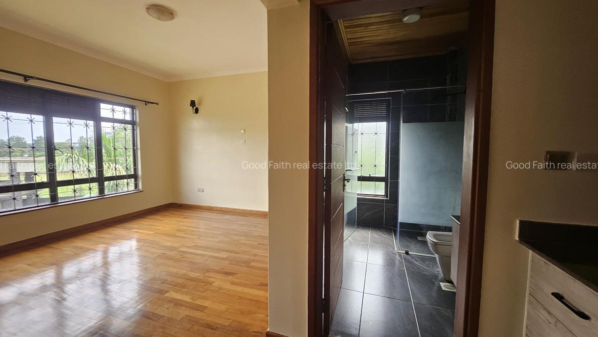 5 Bed Villa with En Suite in Runda - 9