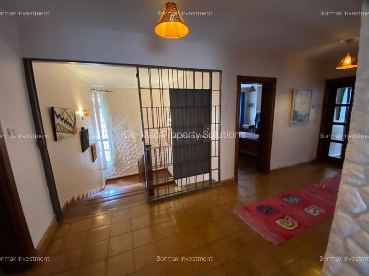 5 Bed Townhouse with En Suite at Peponi - 12