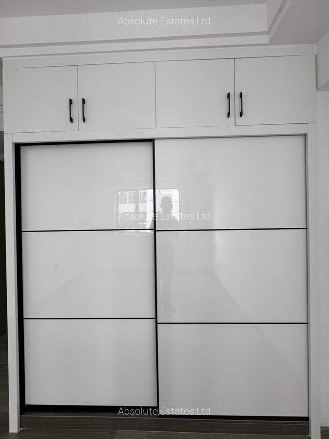 2 Bed Apartment with En Suite in Kilimani - 9