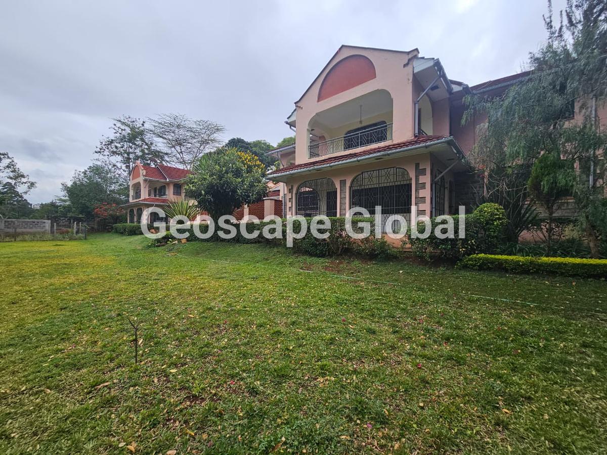 4 Bed House with En Suite in Runda - 16