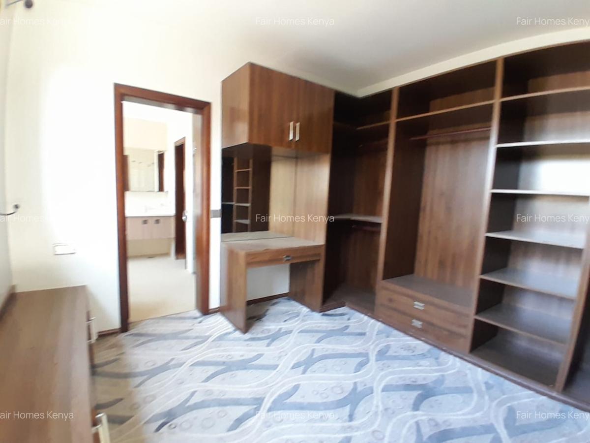 5 Bed Townhouse with En Suite at Lavington Maziwa - 3