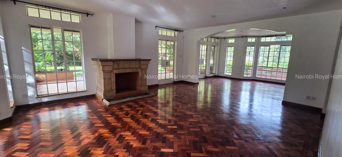 5 Bed House with En Suite at Rosslyn Park - 18