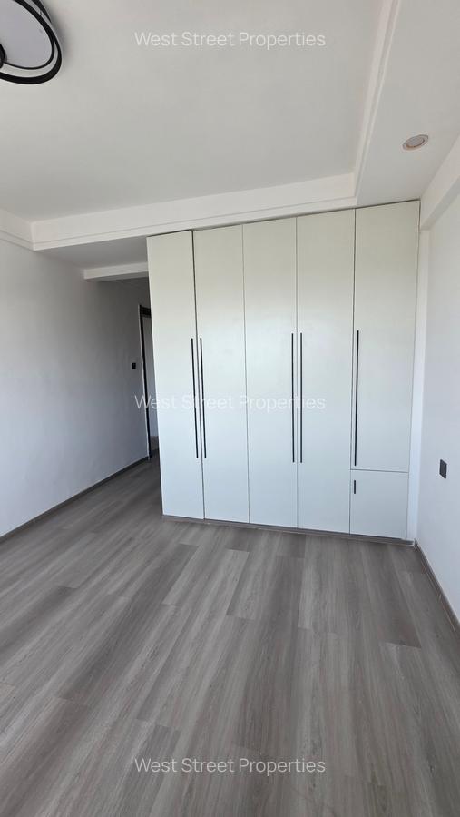3 Bed Apartment with En Suite at Argwings Kodhek - 10