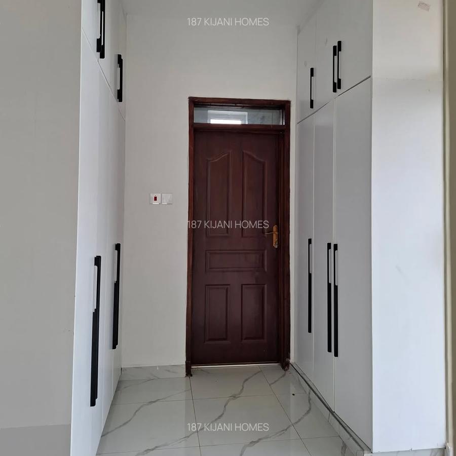 4 Bed Villa with En Suite at Kiserian - 6