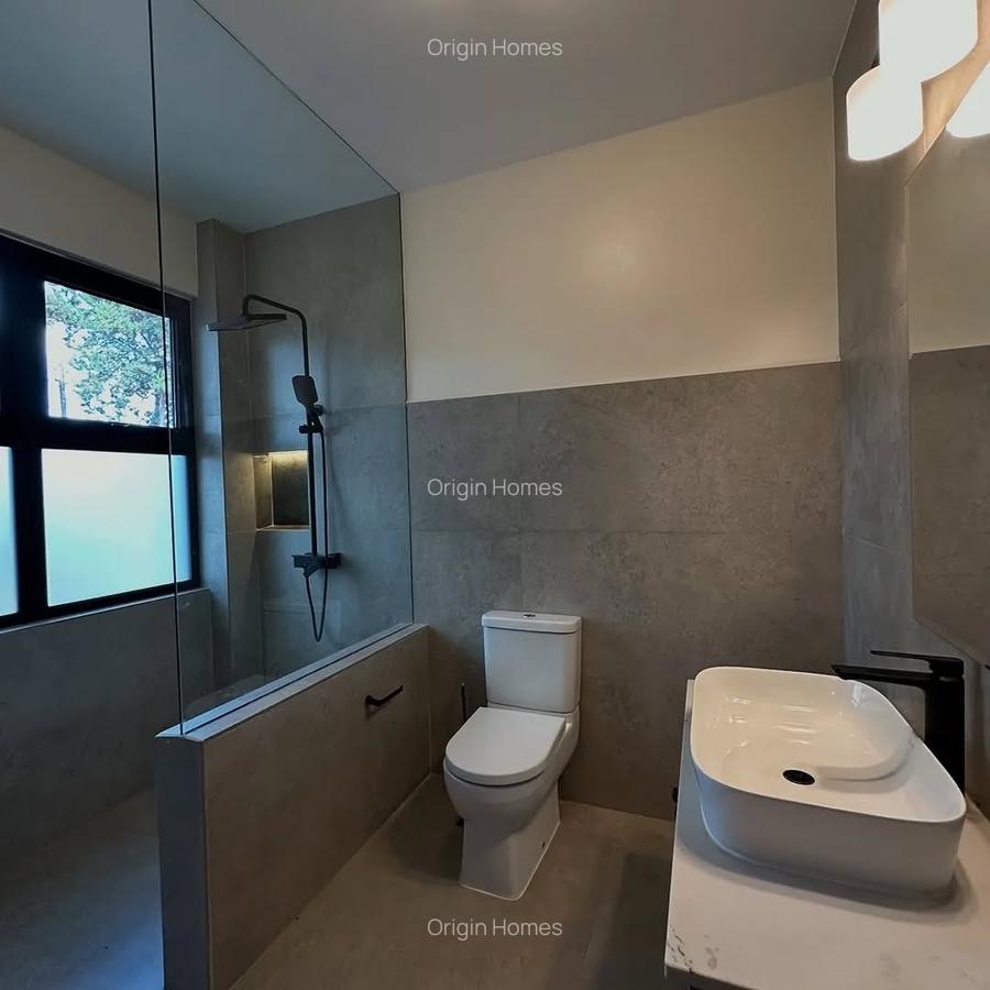 5 Bed House with En Suite at Runda - 9