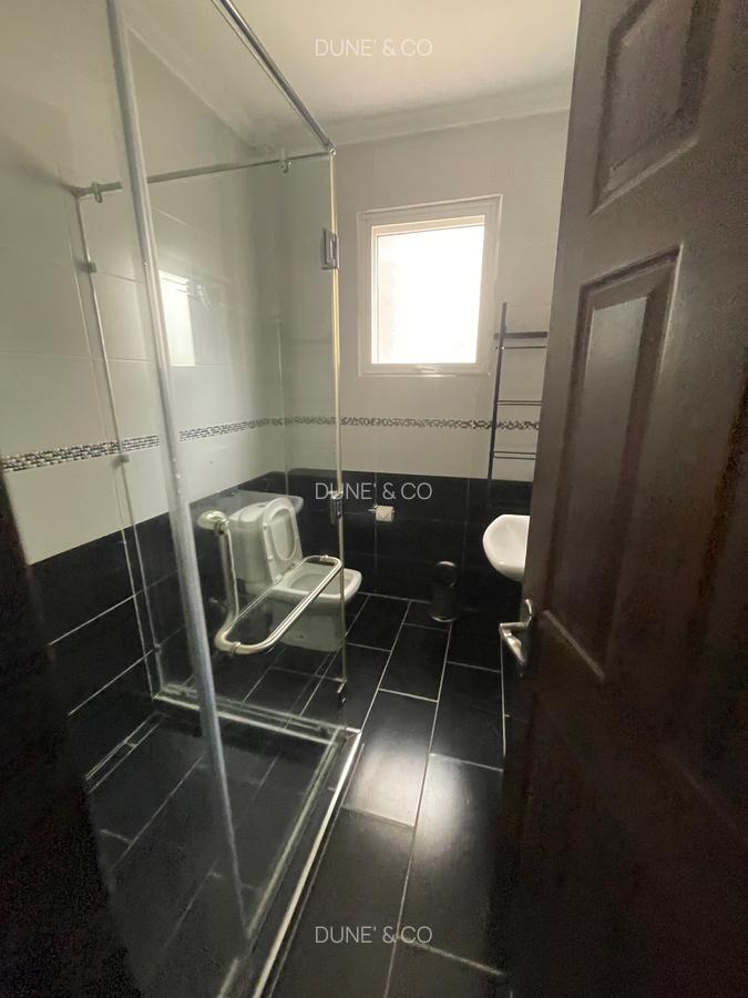 Serviced 3 Bed Apartment with En Suite in Brookside - 15