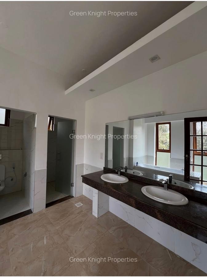 Serviced 3 Bed Apartment with En Suite in Lavington - 2