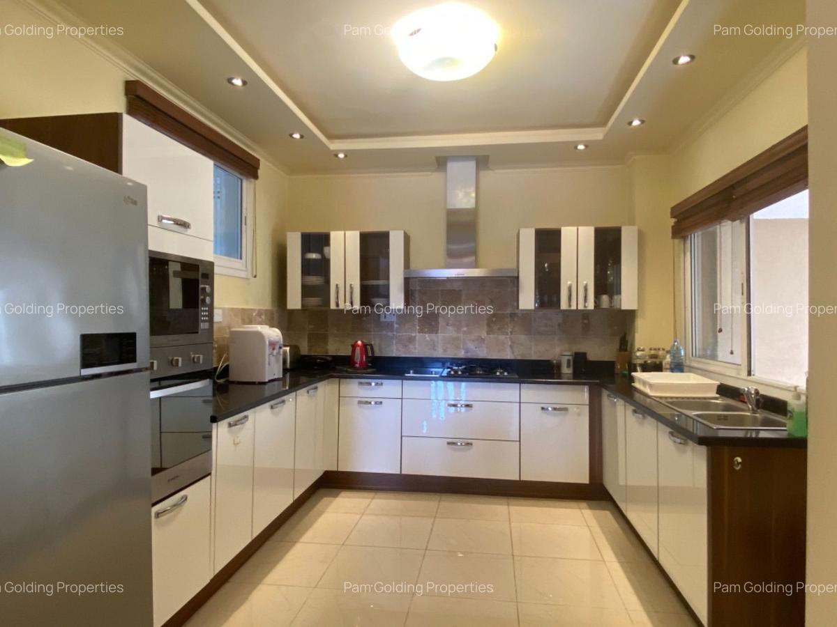 Furnished 3 Bed Apartment with En Suite in Kileleshwa - 7