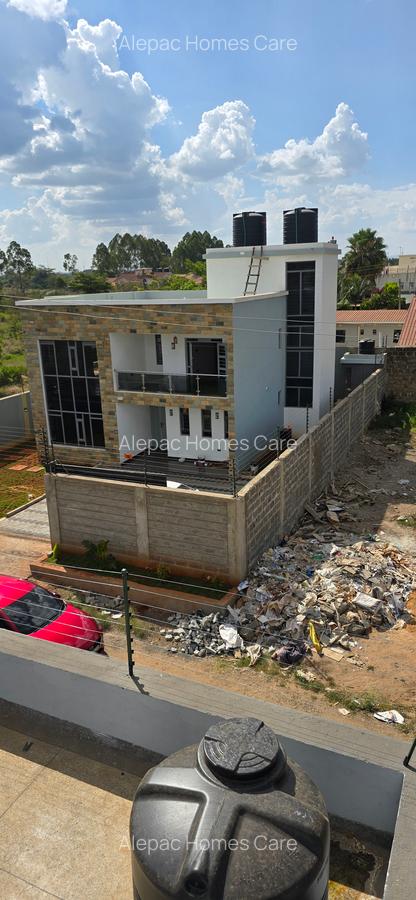 5 Bed Townhouse with En Suite at Kamakis - 2