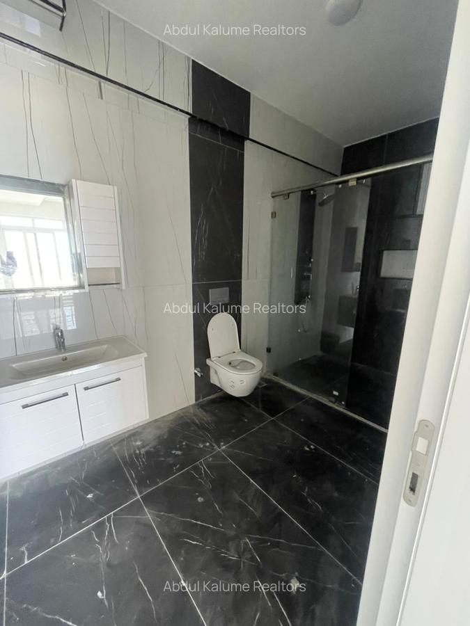 Serviced 3 Bed Apartment with En Suite at Nyali - 19