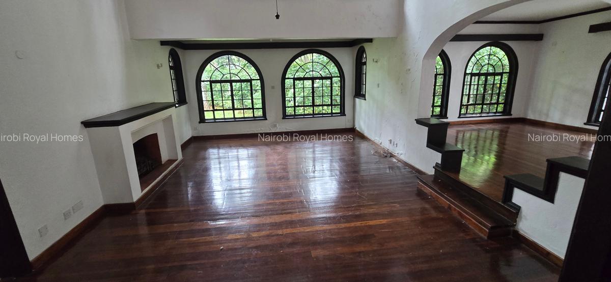 4 Bed Townhouse with En Suite at Riverside Drive - 18