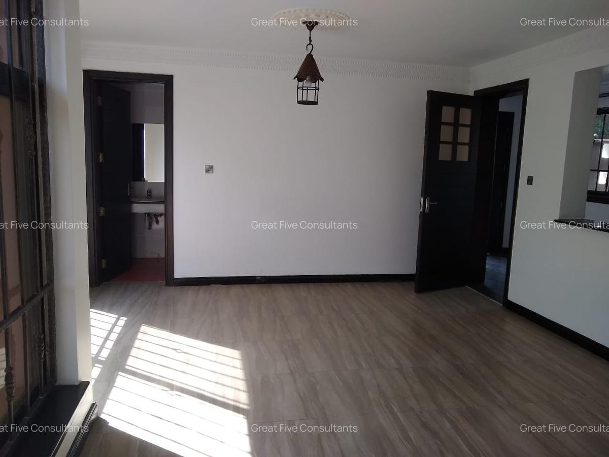 5 Bed Villa with Garden in Kitisuru - 14