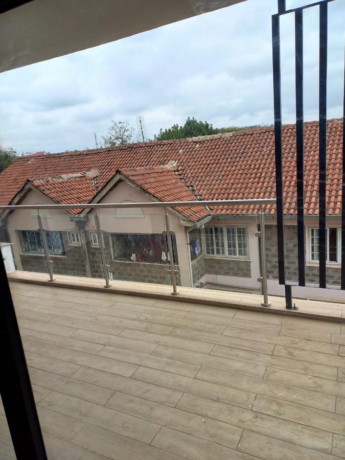 2 Bed Apartment with En Suite at Lavington - 13