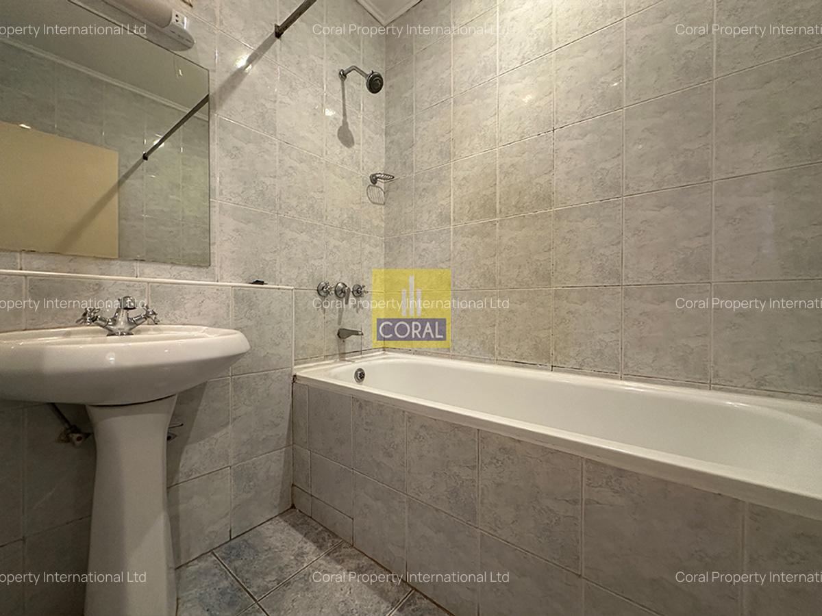 3 Bed Townhouse in Westlands Area - 15