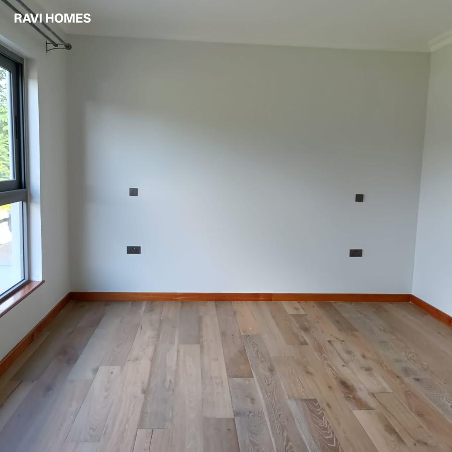 5 Bed Villa with En Suite at Ndoto Road - 17