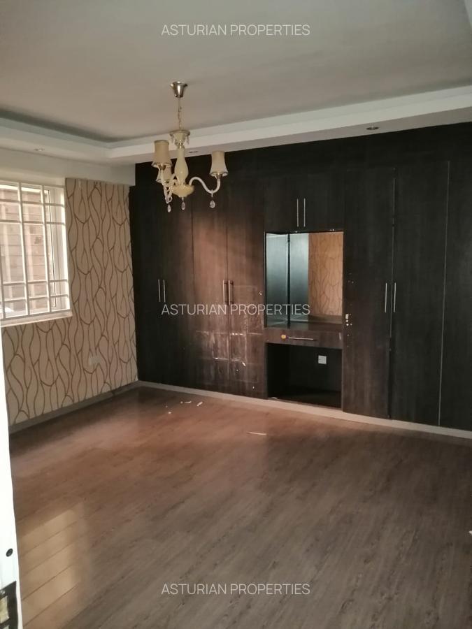 3 Bed Apartment with En Suite in Westlands Area - 13