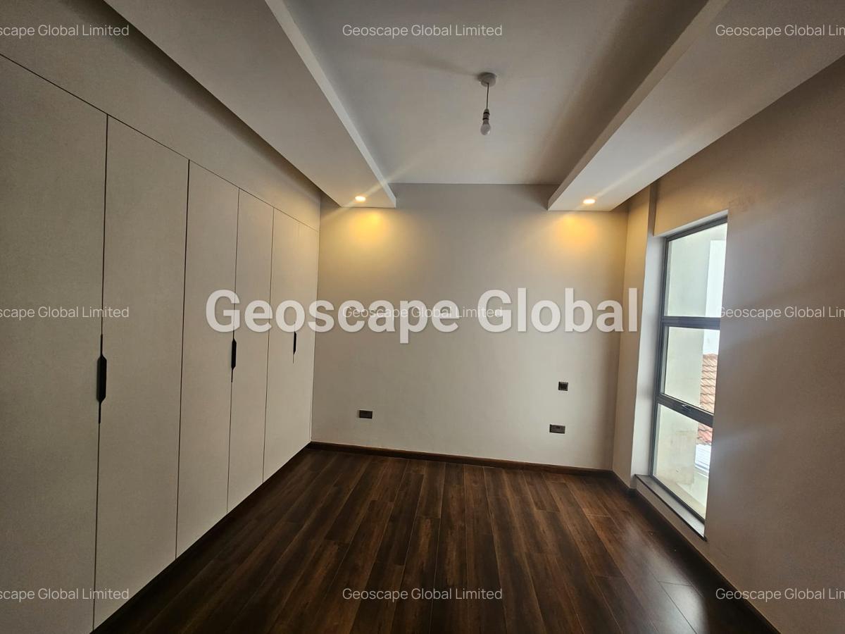 3 Bed Apartment with En Suite in Westlands Area - 4