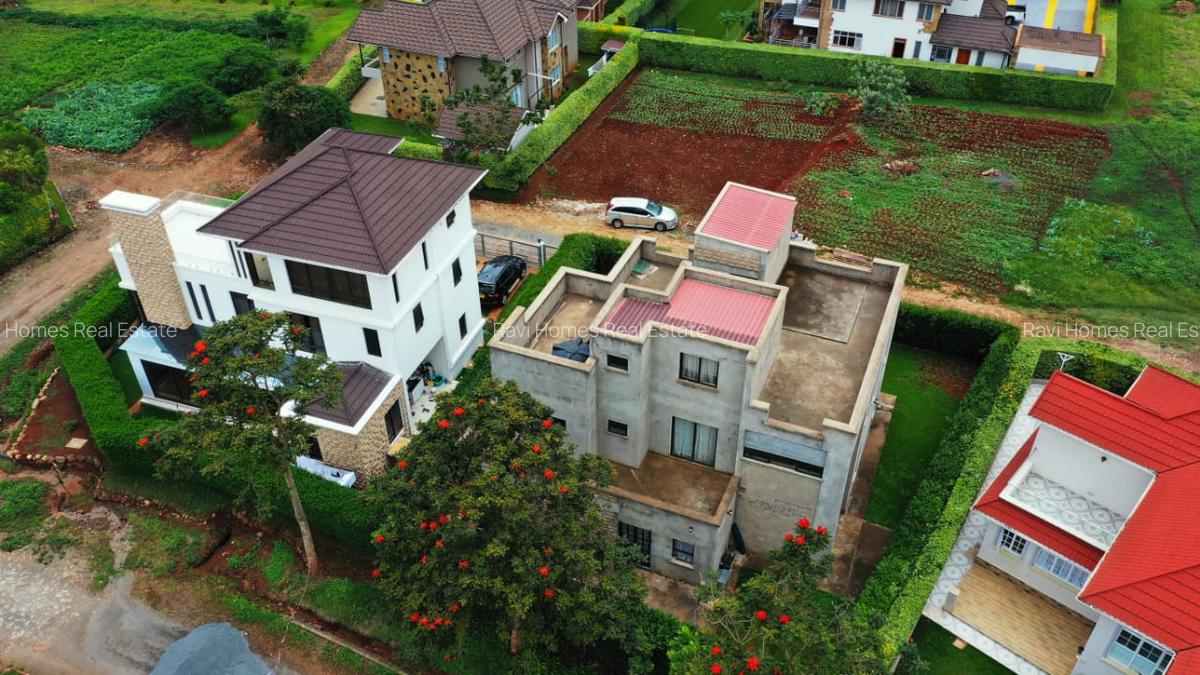 4 Bed Townhouse with En Suite in Kiambu Road - 2