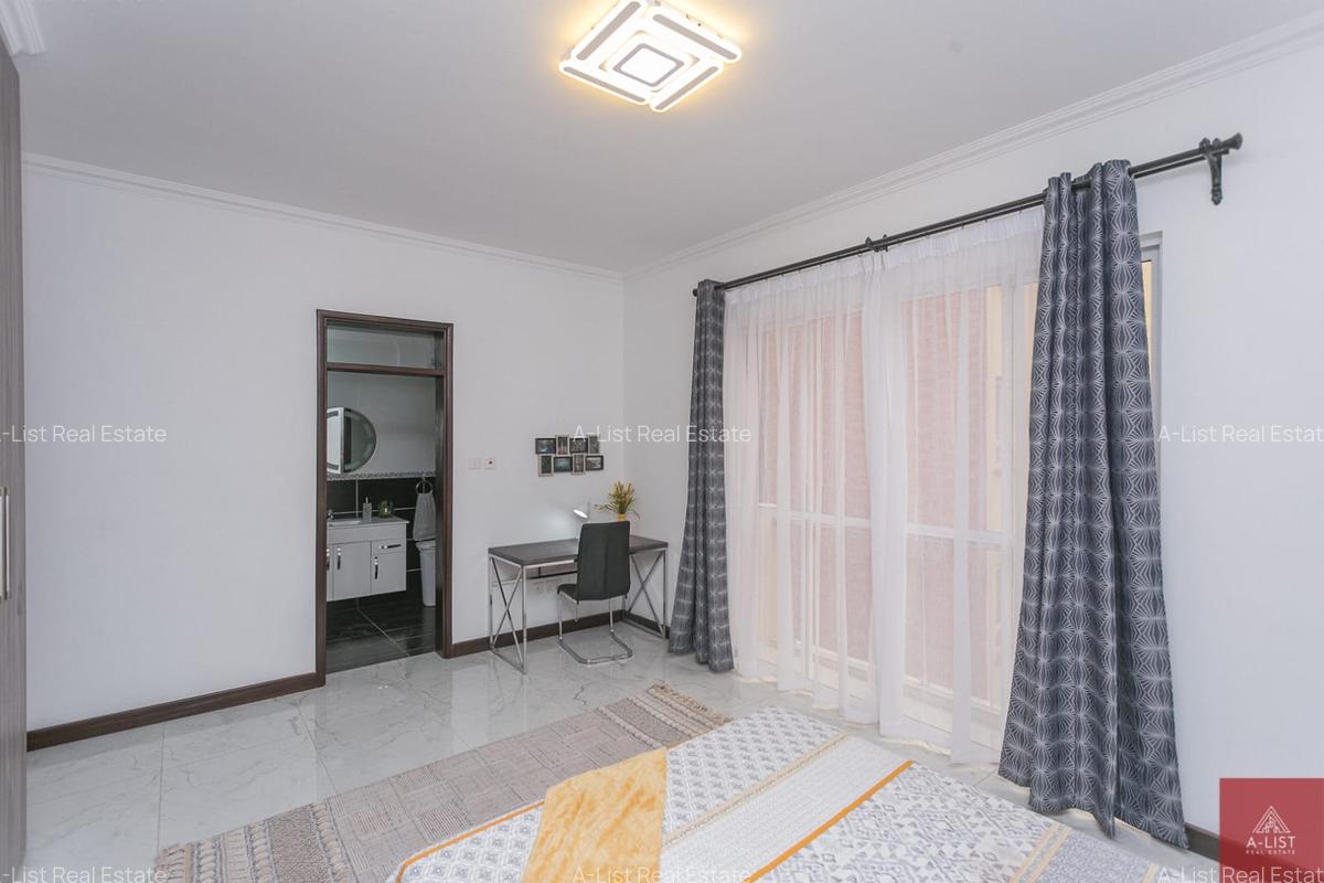 Furnished 2 Bed Apartment with En Suite at Brookside - 5