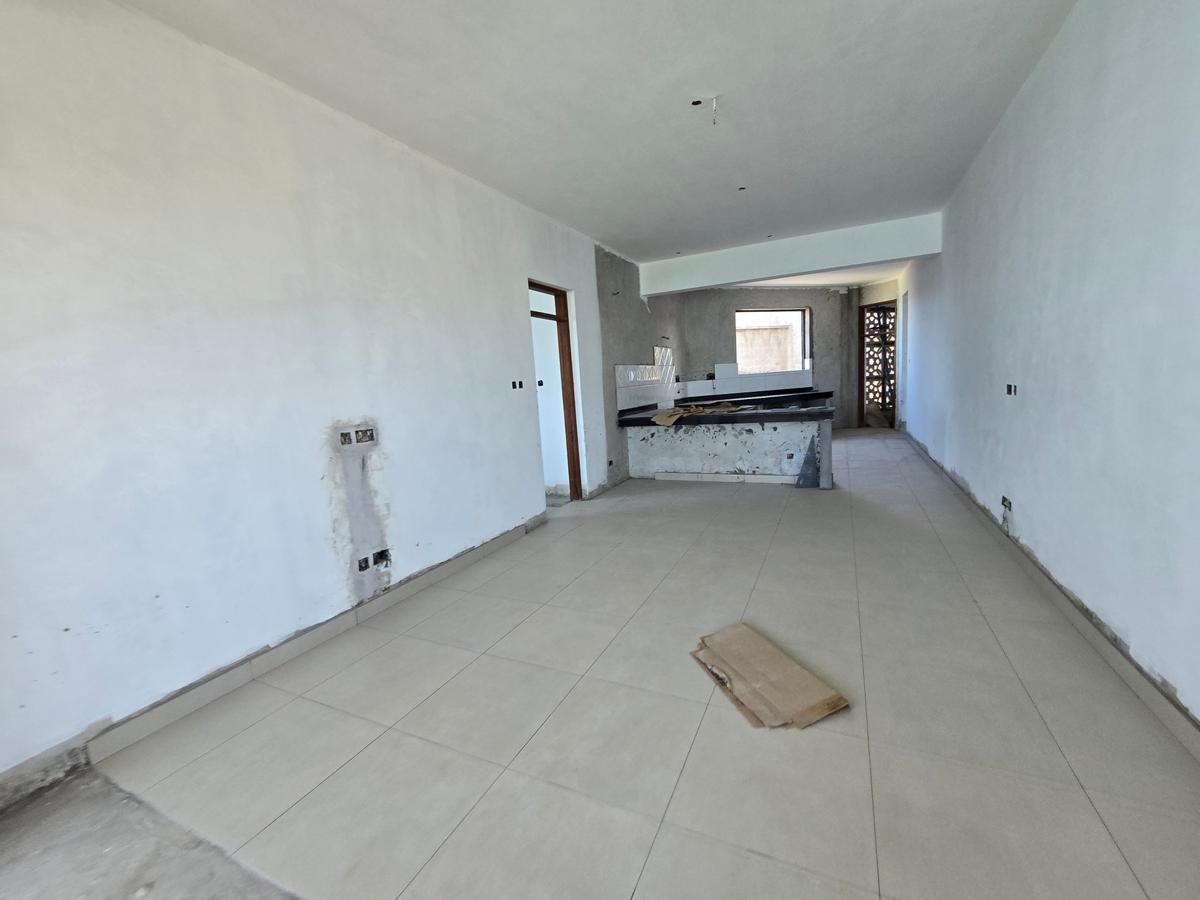 2 Bed Apartment with En Suite in Nyali Area - 8