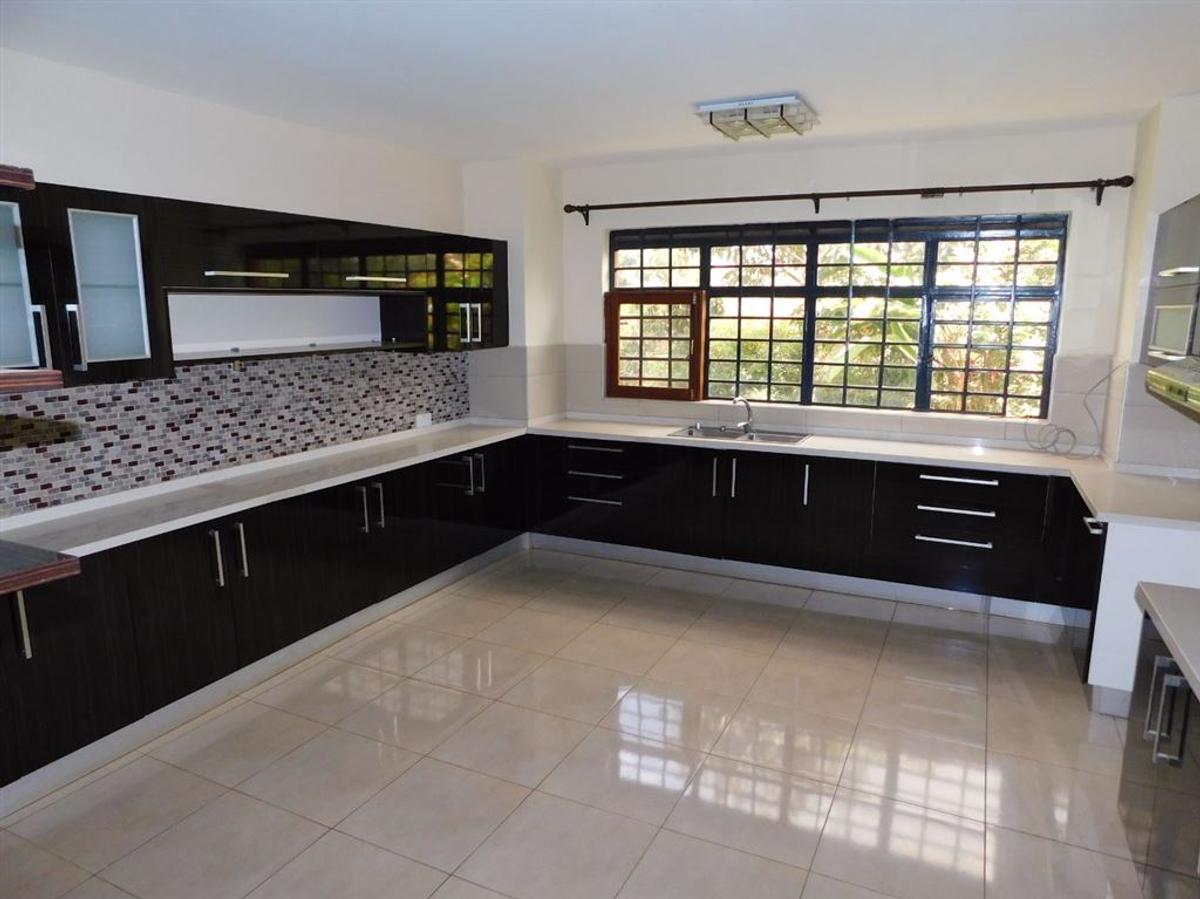 5 Bed House with En Suite at Runda Palm Gardens - 5