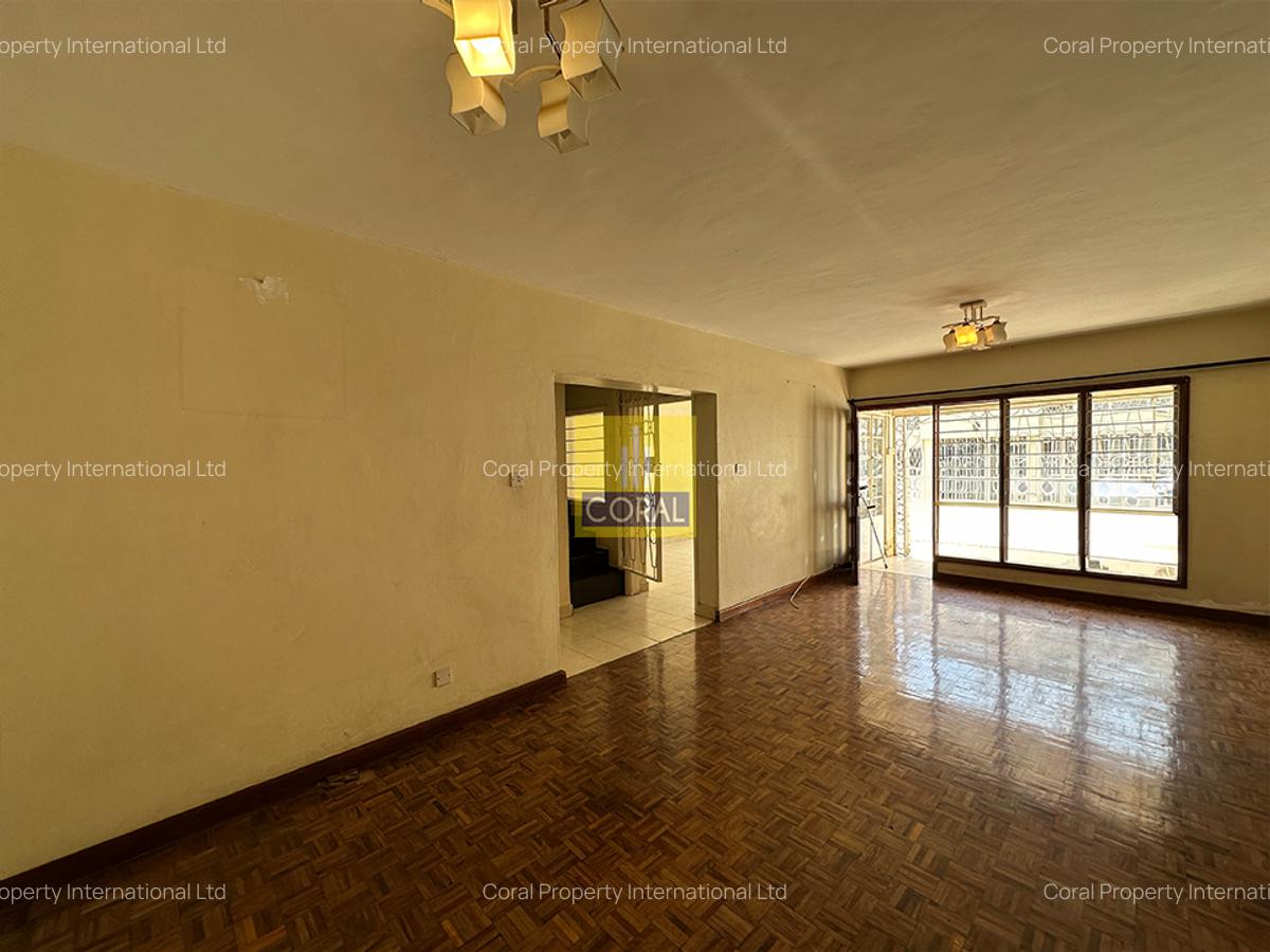 4 Bed Townhouse in Waiyaki Way - 2
