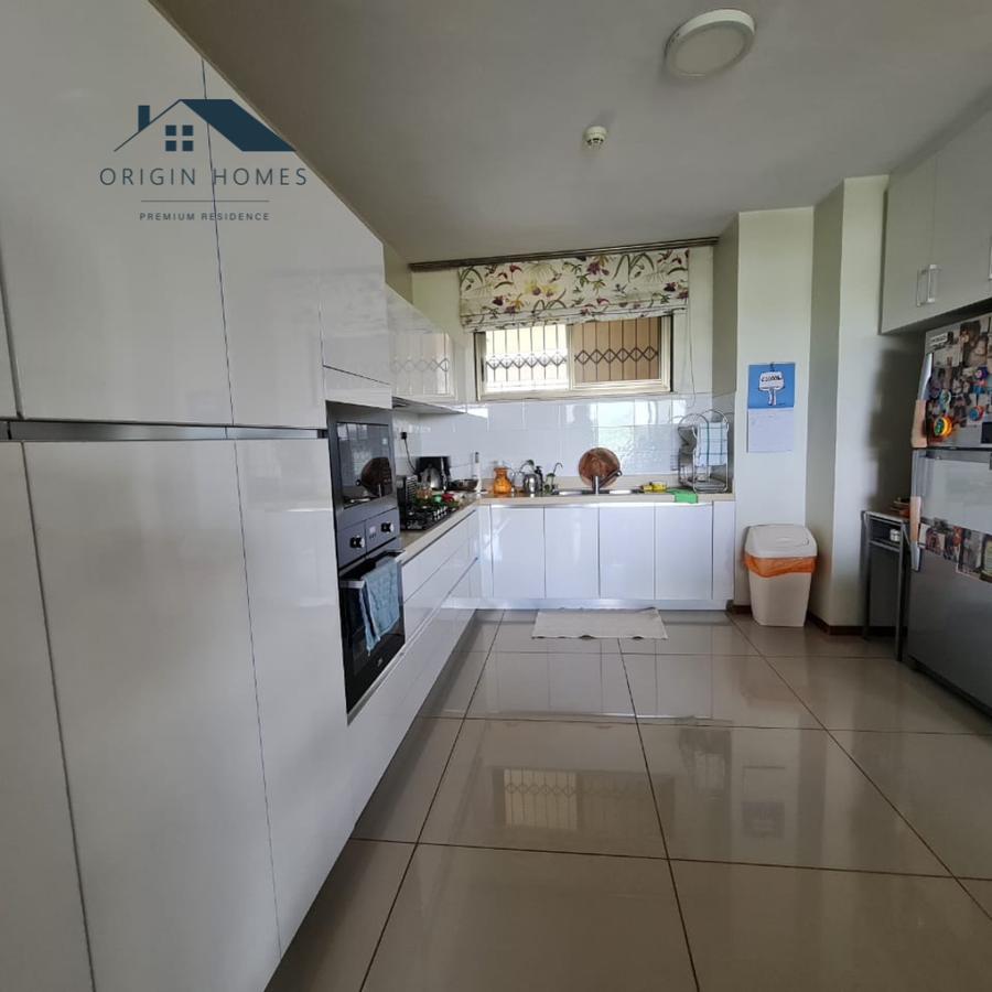 3 Bed Apartment with En Suite at Westlands - 7