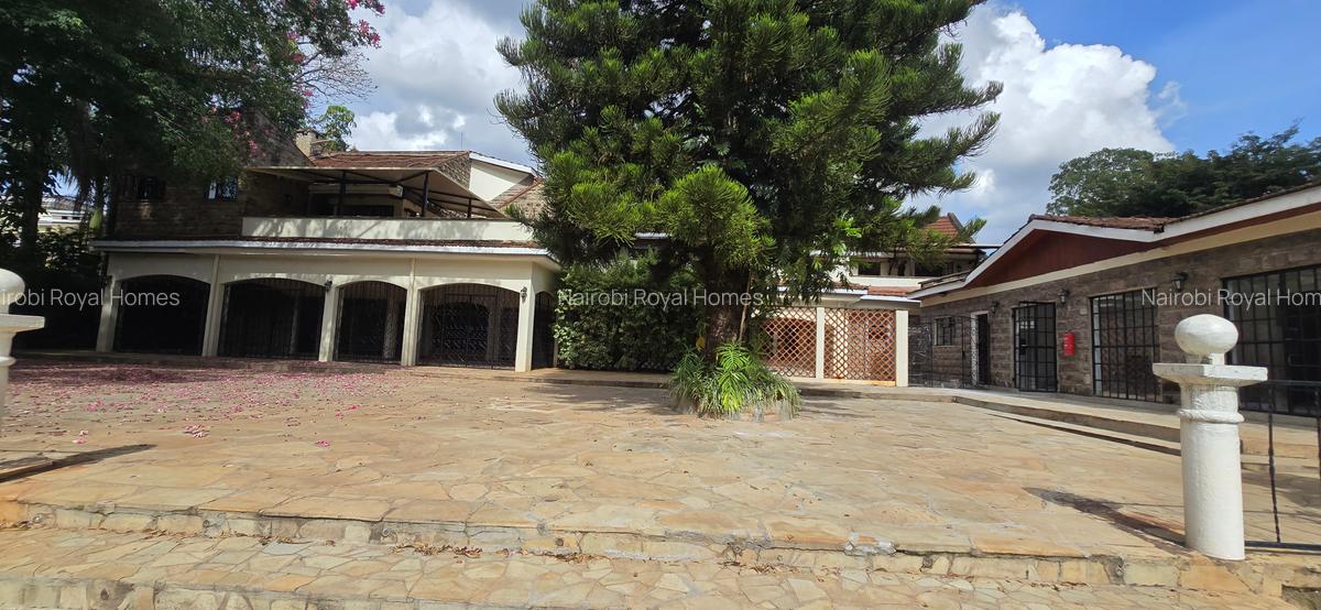 6 Bed House with En Suite at Lavington Off James Gichuru - 17