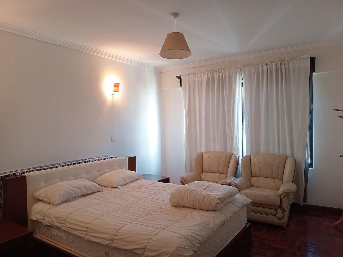 Furnished 3 Bed Apartment with En Suite in Parklands - 14