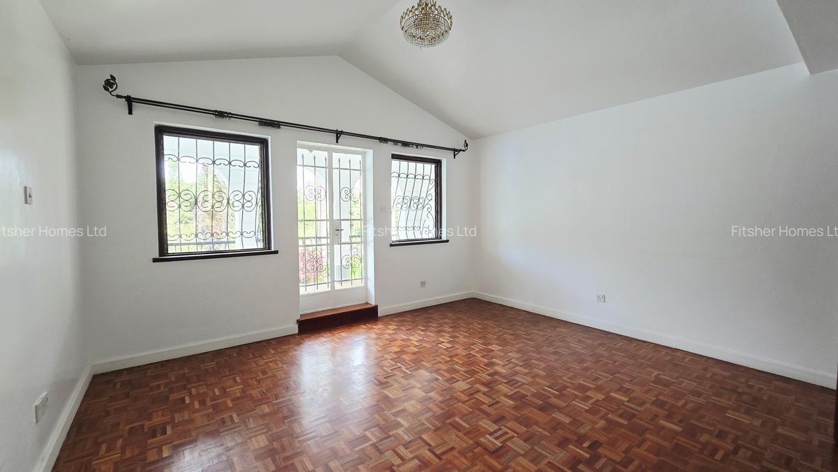 4 Bed House with En Suite in Muthaiga - 18