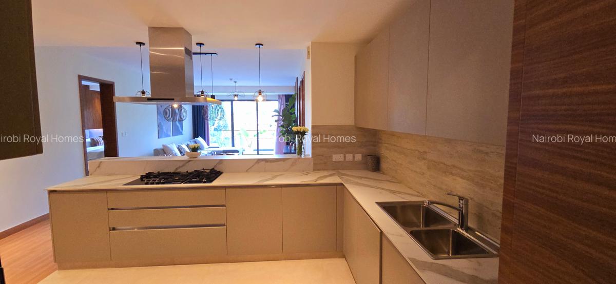 3 Bed Apartment with En Suite at Riverside Drive - 8