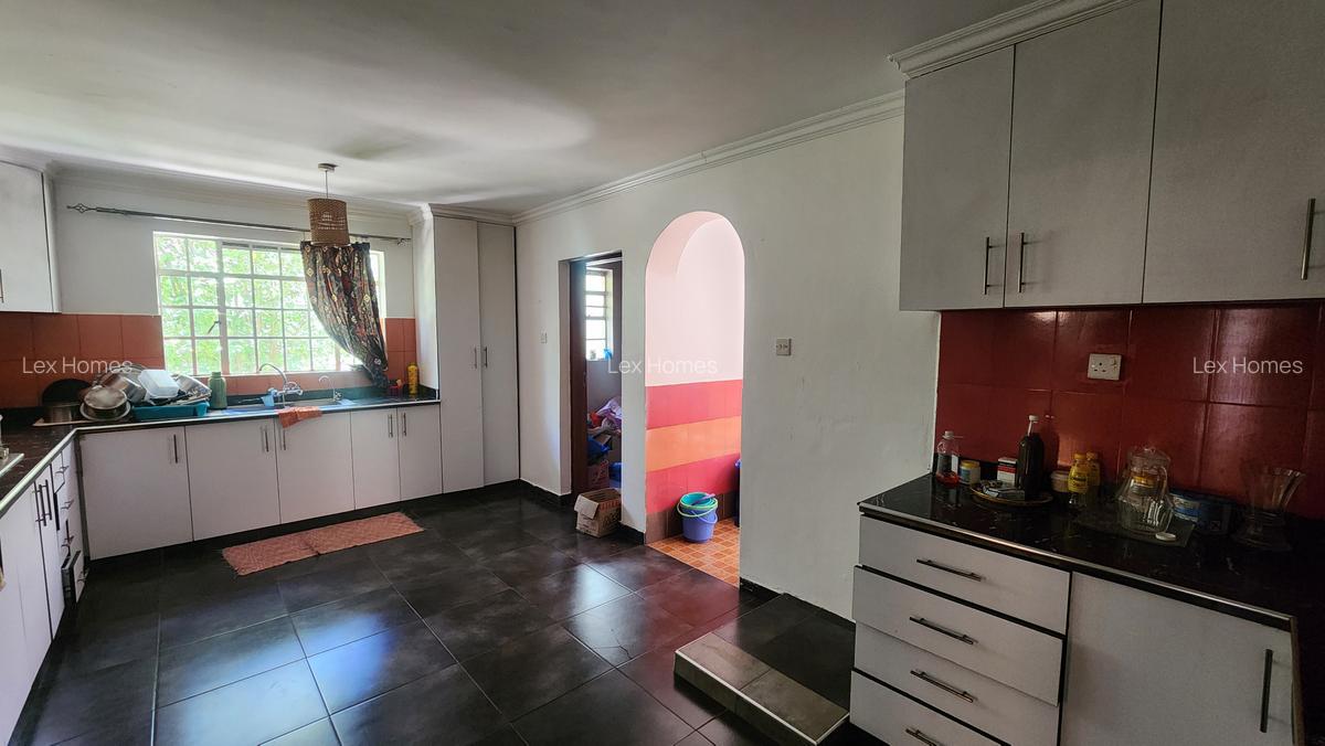 4 Bed House with En Suite at Magadi Road - 9