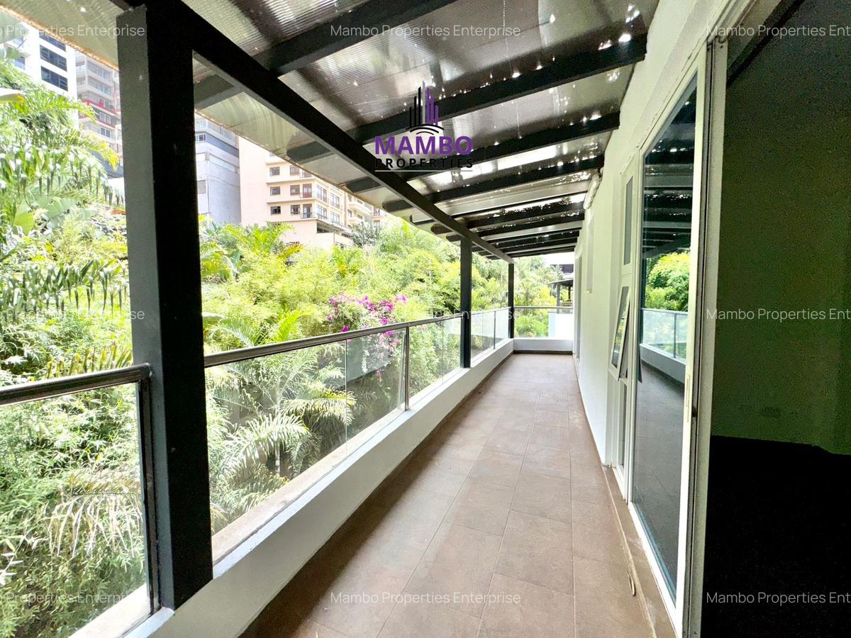 4 Bed Apartment with En Suite at General Mathenge - 19