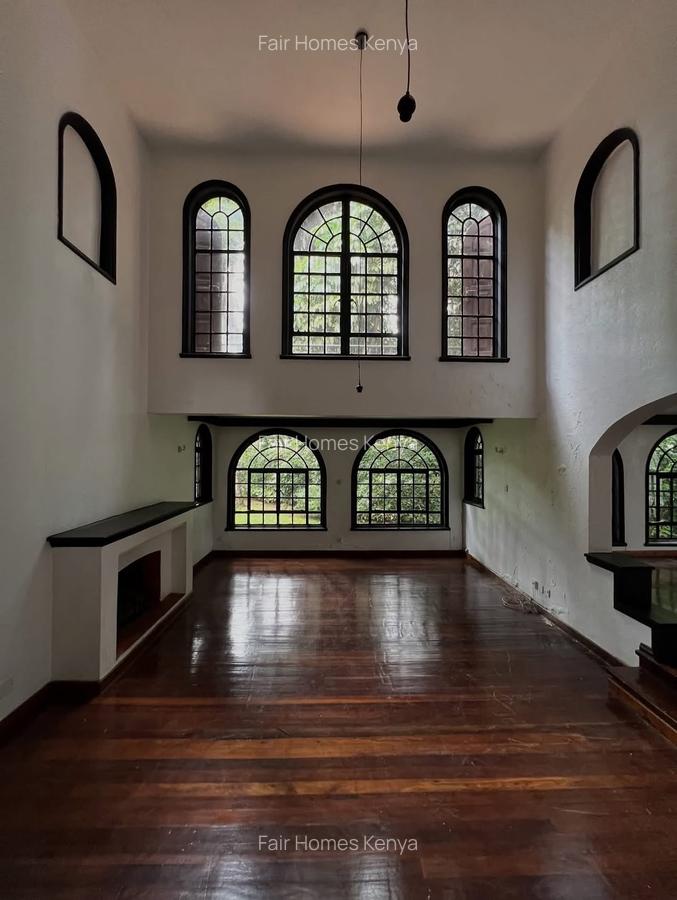 4 Bed Townhouse with En Suite at Riverside Drive - 4