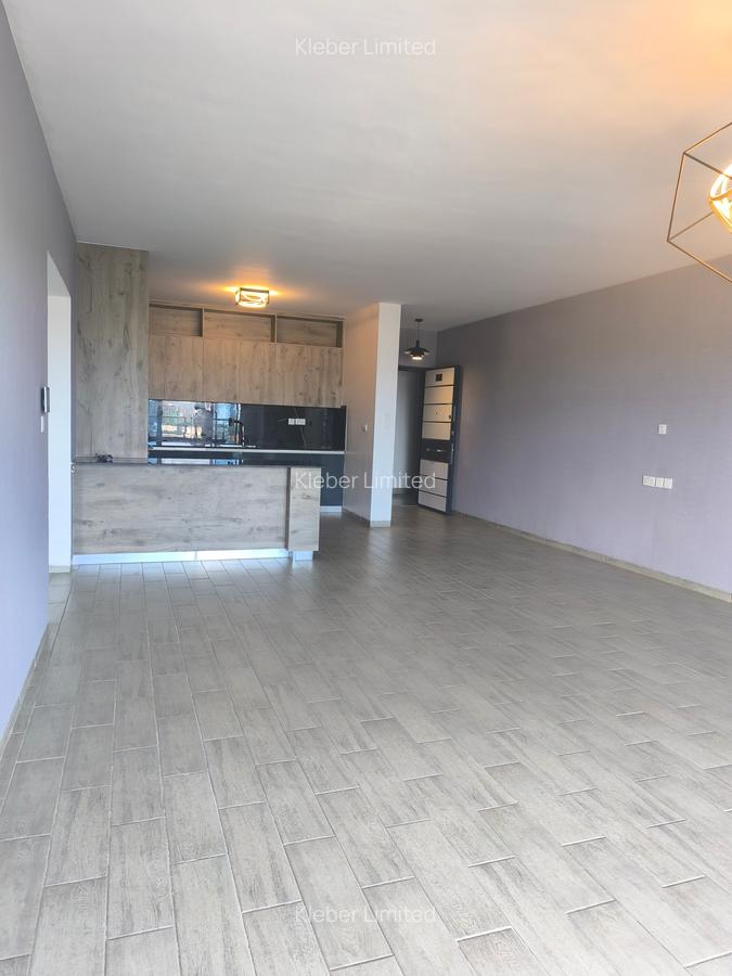 2 Bed Apartment with En Suite in Lavington - 14