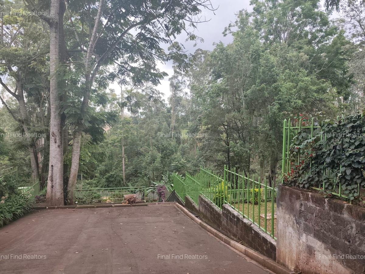 6 Bed Townhouse with Backup Generator in Rosslyn - 11