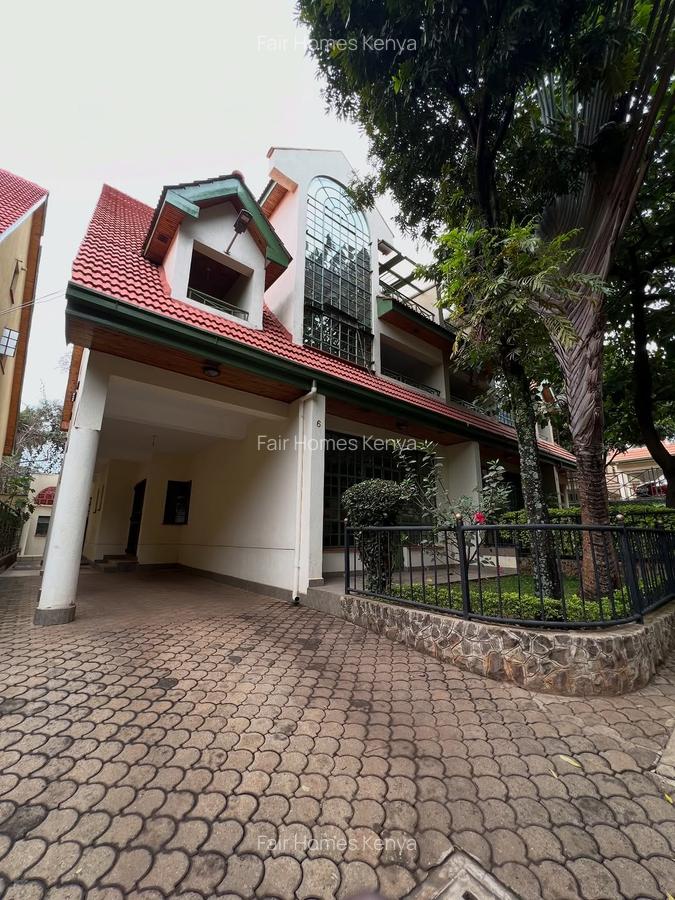 4 Bed Townhouse with En Suite at Chalbi Drive - 16