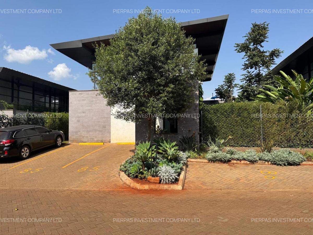 4 Bed Townhouse with En Suite in Kiambu Road - 13