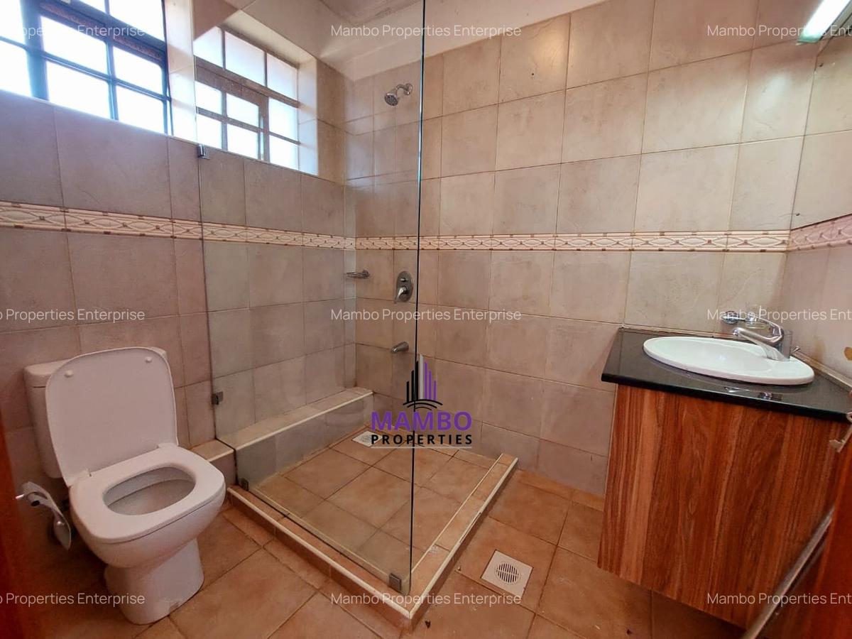 4 Bed Villa with En Suite at Kirawa Rd - 20