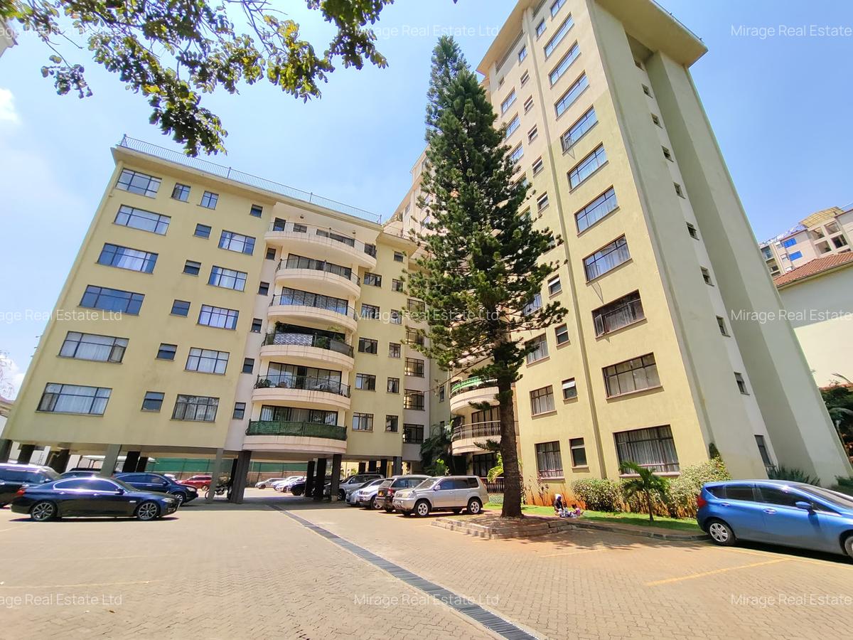 3 Bed Apartment with En Suite in Kilimani - 1