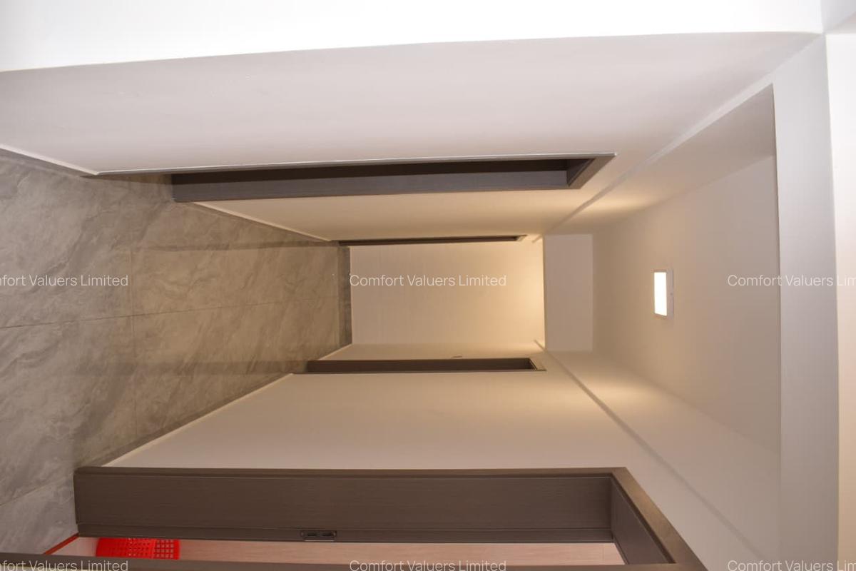 4 Bed House with En Suite at Lavington - 3
