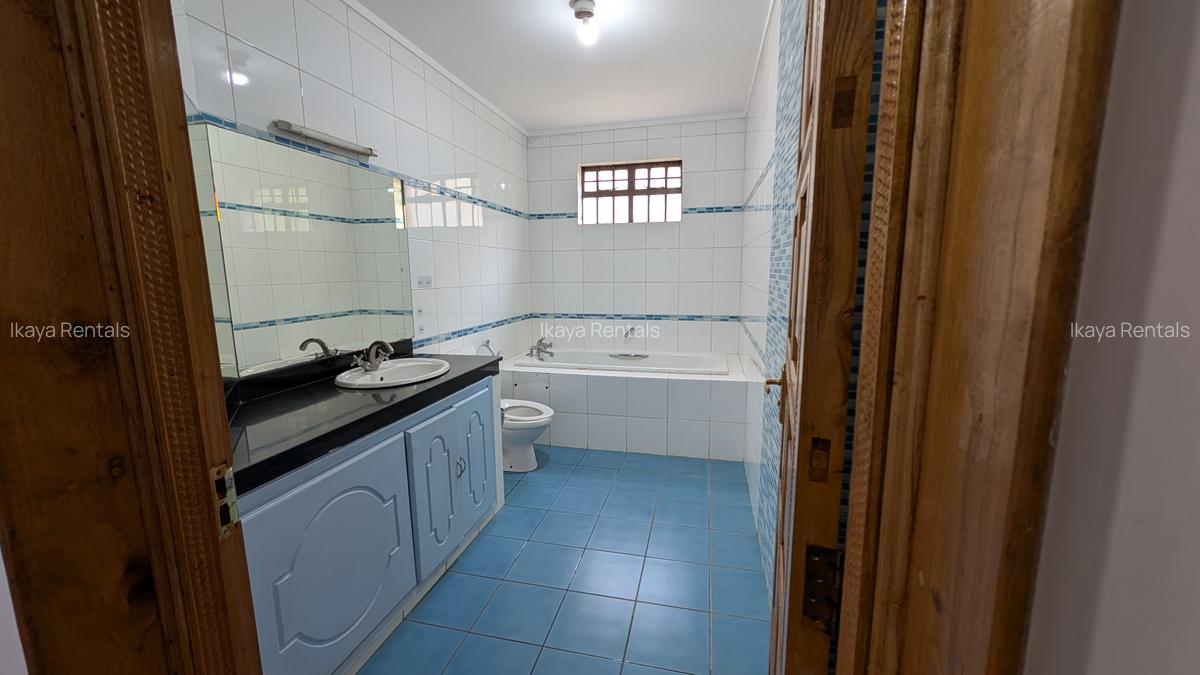 Furnished 3 Bed Apartment with En Suite at Brookside Garden - 13