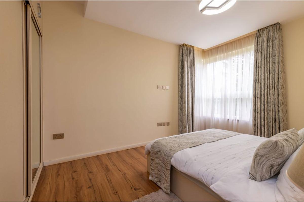 4 Bed Townhouse with En Suite at Paradise Lost Road - 3