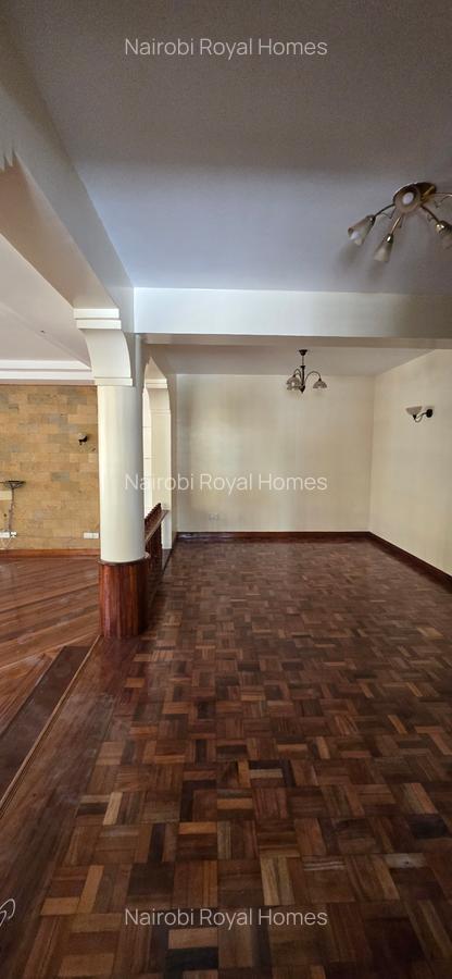 5 Bed Townhouse with En Suite at Lavington Green - 8