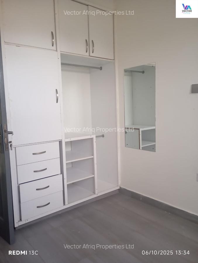 3 Bed Apartment with En Suite in Syokimau - 11
