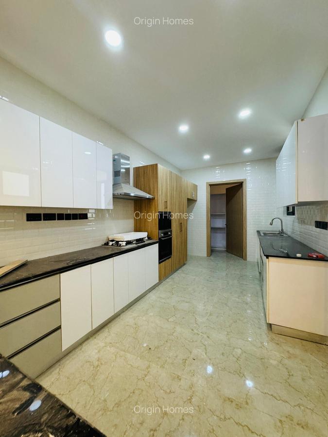 4 Bed Apartment with En Suite at Spring Valley - 4