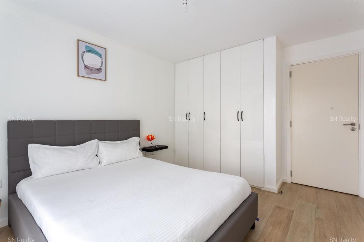 Furnished 2 Bed Apartment with En Suite in Riverside - 12