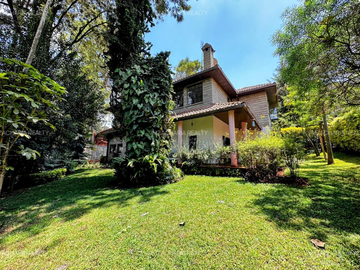 4 Bed Villa with En Suite in Spring Valley - 2