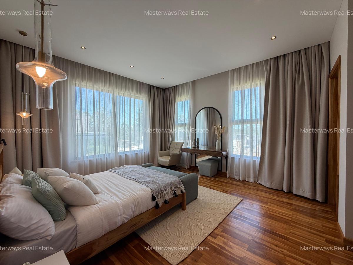 4 Bed Villa with En Suite in Loresho - 12