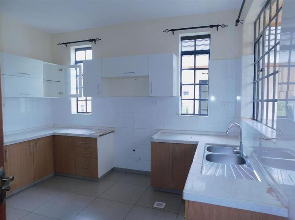 4 Bed House with En Suite in Kiambu Road - 7
